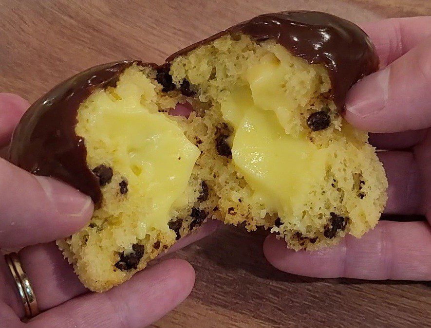 Chocolate Chip Boston Cream Cupcakes