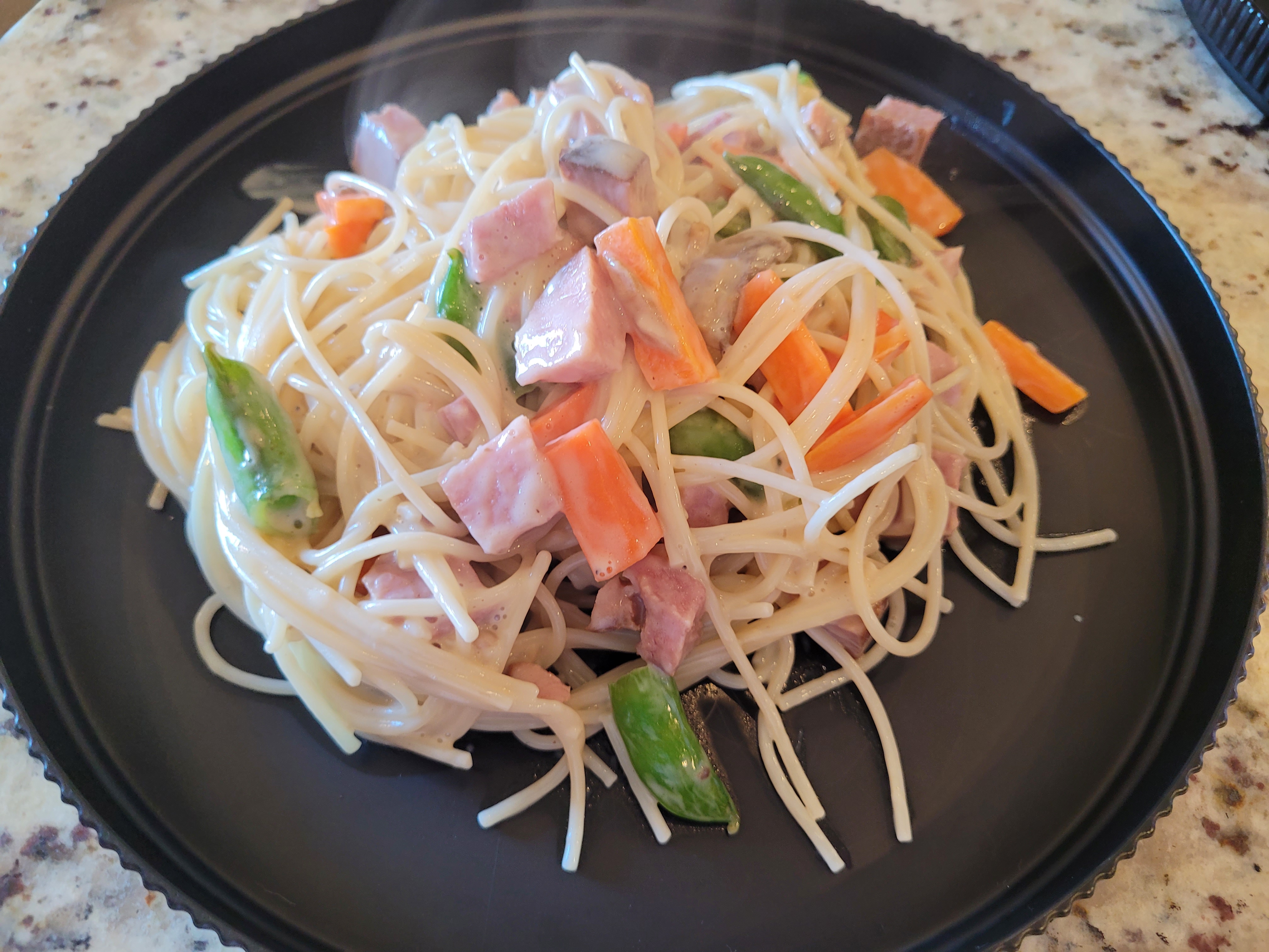 Ham Alfredo: A Quick and Colorful Weeknight Dinner